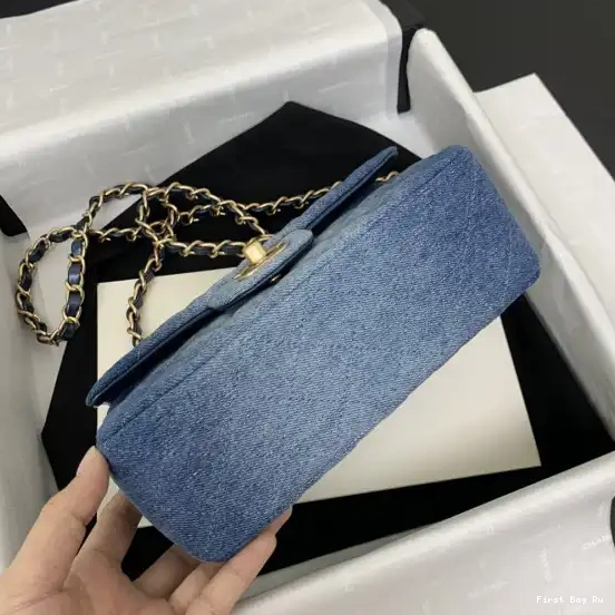 First Bag Ru BAG-25CM FLAP CHANEL 0512